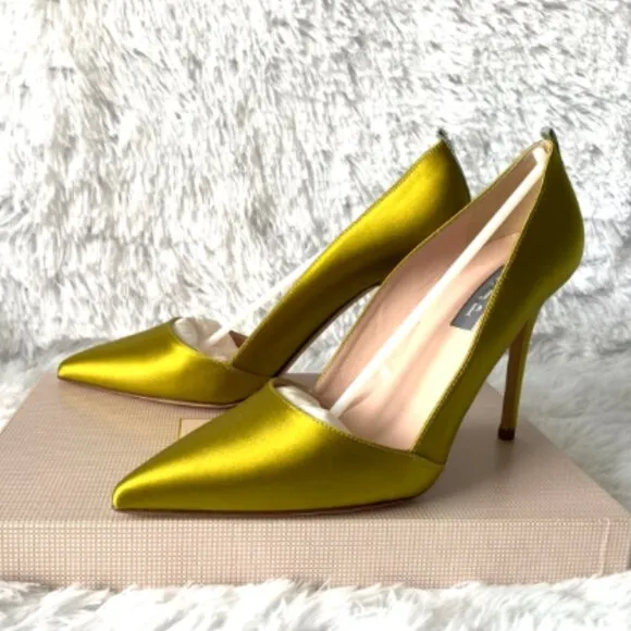 NIB SJP by Sarah Jessica Parker Rampling Satin Pumps Rish Gold EU 38.5 US8 100mm
