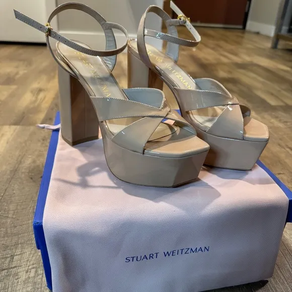 NIB STUART WEITZMAN Miami Patent Leather Platform Sandals