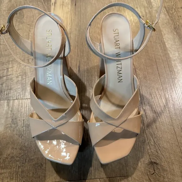 NIB STUART WEITZMAN Miami Patent Leather Platform Sandals