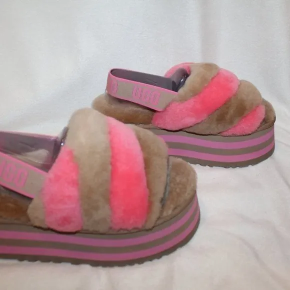 NIB UGG WOMEN'S DISCO WEDGE‎ SHEARLING SLIPPER SANDALS CHESTNUT PINK