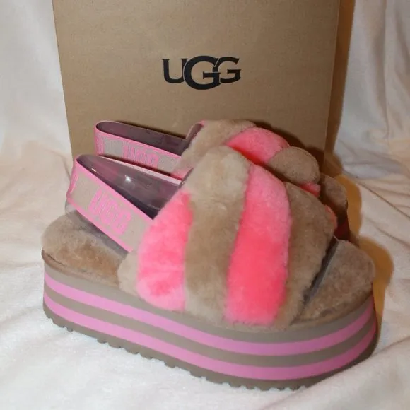NIB UGG WOMEN'S DISCO WEDGE‎ SHEARLING SLIPPER SANDALS CHESTNUT PINK