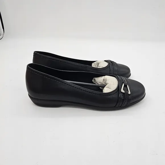 NIB Walking Cradle Flynn Black Leather Slip On Ballet Flats Shoes Size 5