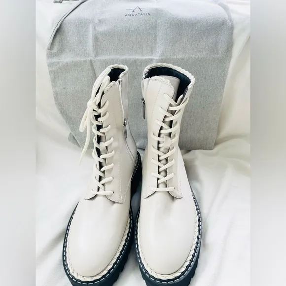 NIB wmns Aquatalia Sadie off white leather platform combat boots size 8