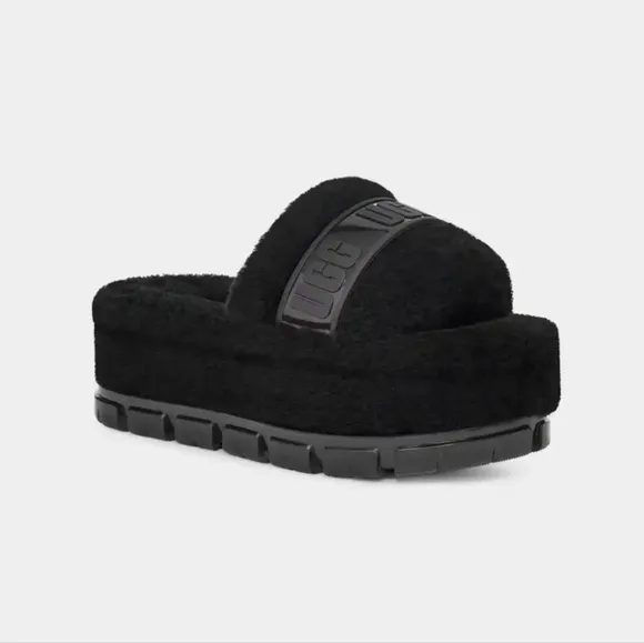 NIB Women's Size 6 UGG Fluffy Sandal