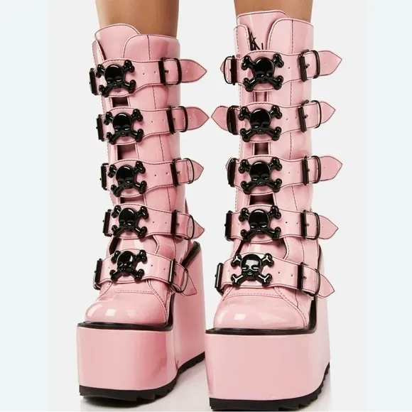 NIB Y.R.U. Pink Dune Skull Platform Boots