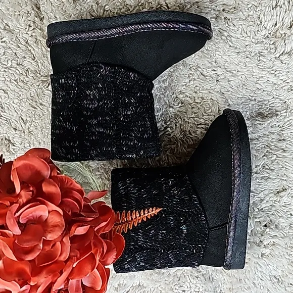 NIB/NWT - Girls Boots