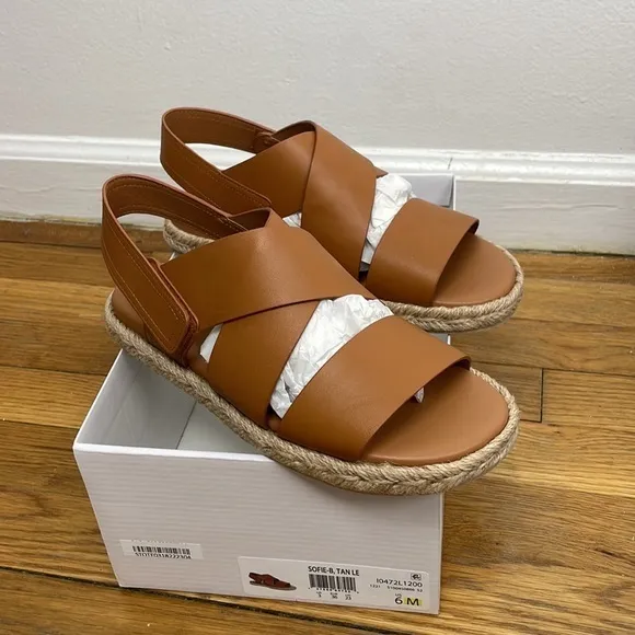 NIB/NWT Leather Vince Espadrille Sandals