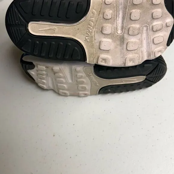 Nike 2090 Kids boys shoes size 8C 8 C back metallic gold blue