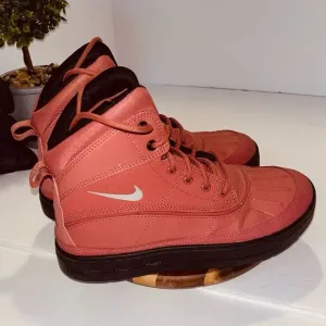 Nike ACG‎ Woodside Boots Light Redwood Black 524872-800 GS Size 4.5Y