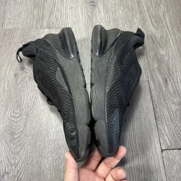 Nike Air Max 270 Boys Size 2.5Y Black Athletic Running Shoes Sneakers AO2372-006