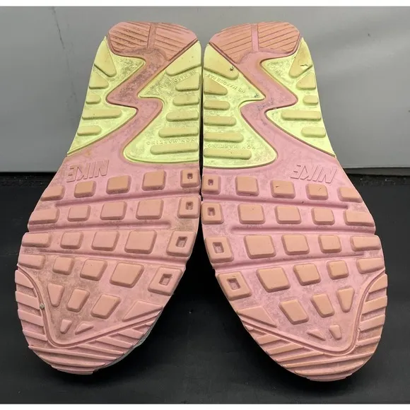 Nike Air Max 90 Pink Barely Rare Volt Leopard Shoes Girls Size 5Y EUC Fast Ship