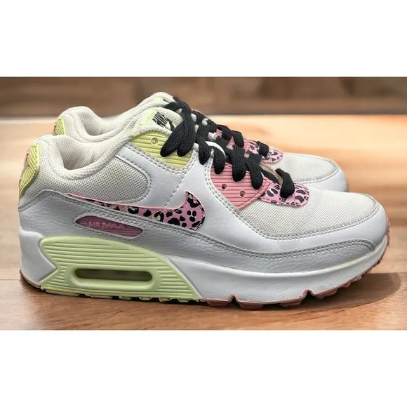Nike Air Max 90 Pink Barely Rare Volt Leopard Shoes Girls Size 5Y EUC Fast Ship