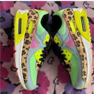Nike Air Max 90 Vibrant Leopard Print Women's Sneakers
