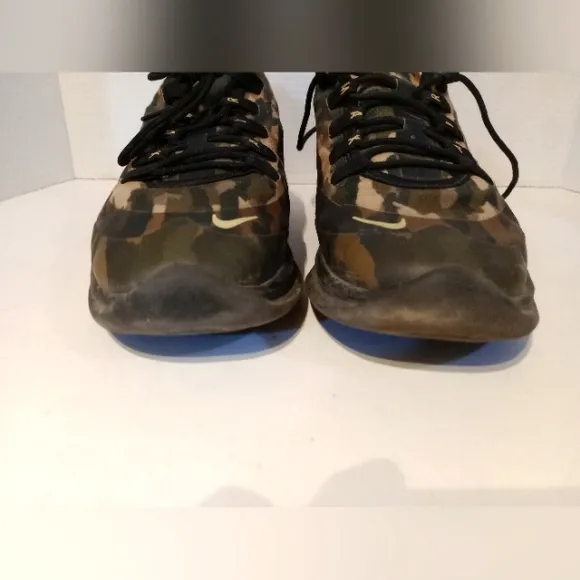 Nike Air‎ Max Axis Premium Camo Shoes sz.8.5