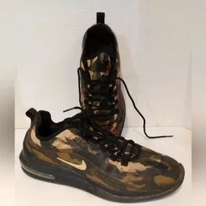 Nike Air‎ Max Axis Premium Camo Shoes sz.8.5