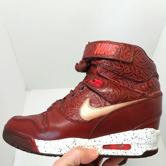Nike‎ Air Revolution Sky Hi City Pack Milan, Limited Edition, Size 8.5| EUR 40