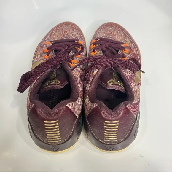 Nike Kobe 9 Silk sneakers mens size 9.5 athleisure fashion shoes maroon casual