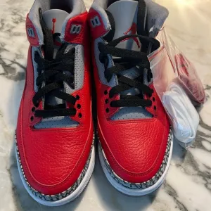 Nike Men's Red and Gray Shoes