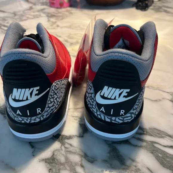 Nike Men's Red and Gray Shoes