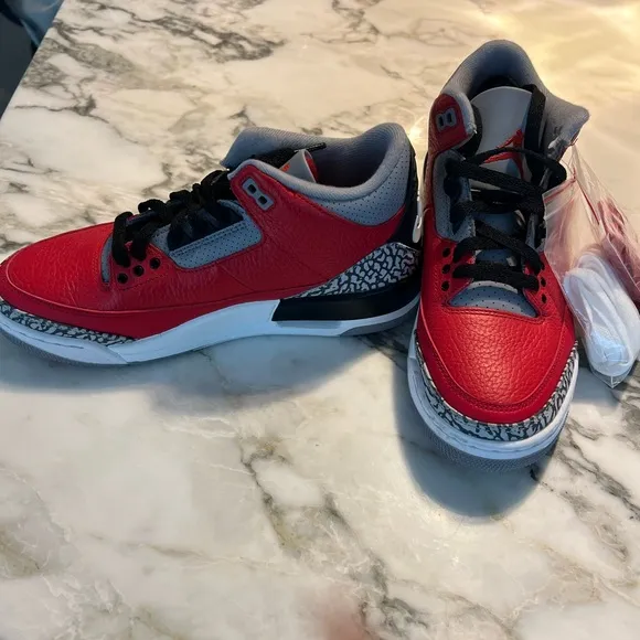 Nike Men's Red and Gray Shoes