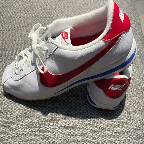 Nike Sneakers White and Red with Perforated Toe Box and Iconic Swoosh