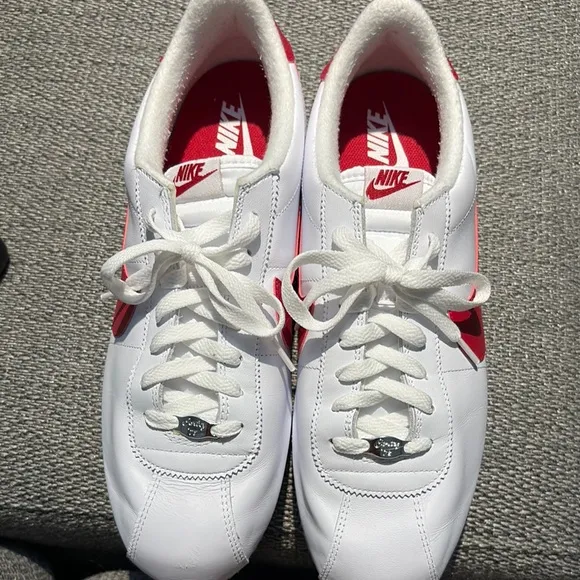 Nike Sneakers White and Red with Perforated Toe Box and Iconic Swoosh