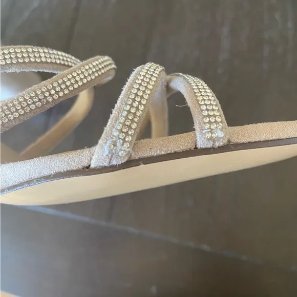 Nina Shoes Queeny Beige‎ Nude Rhinestone Sandals Wedding Size 10M Block Heel