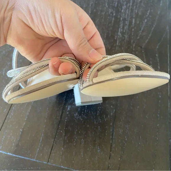 Nina Shoes Queeny Beige‎ Nude Rhinestone Sandals Wedding Size 10M Block Heel