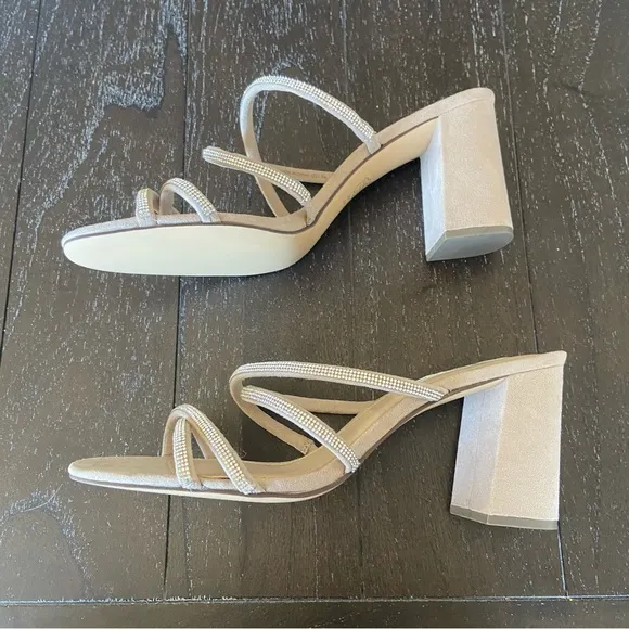 Nina Shoes Queeny Beige‎ Nude Rhinestone Sandals Wedding Size 10M Block Heel