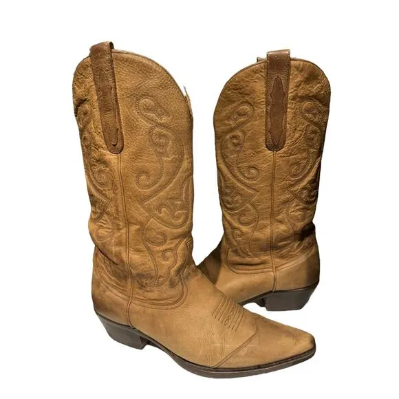 Nine West Evie cowgirl boots size 10
