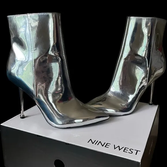 Nine West Metallic Stiletto Bootie NWT