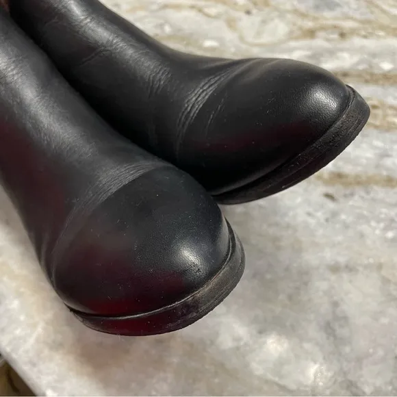 Nisolo Classic Chelsea Boots Black Leather Ankle Low Heel Women's size 8