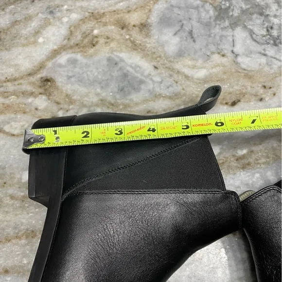 Nisolo Classic Chelsea Boots Black Leather Ankle Low Heel Women's size 8