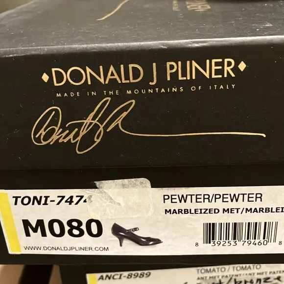 NWB Donald J Pliner 8 Metallic Bronze Silver heels
