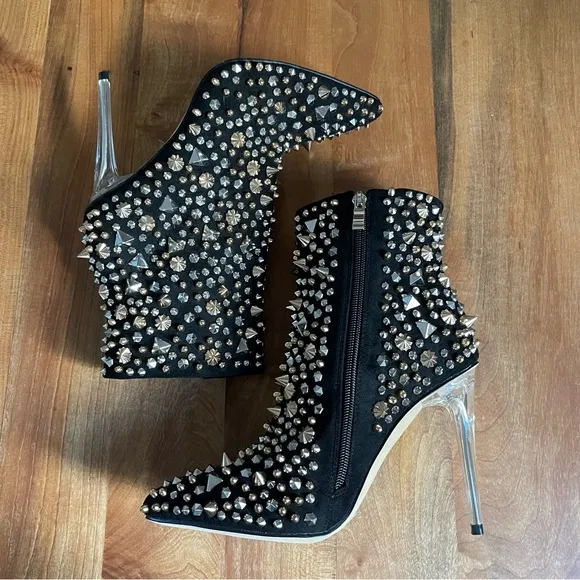 NWOB Azalea Wang Silver Gold Black Stud Clear 5&quot; Stiletto Heel Ankle Boots 8