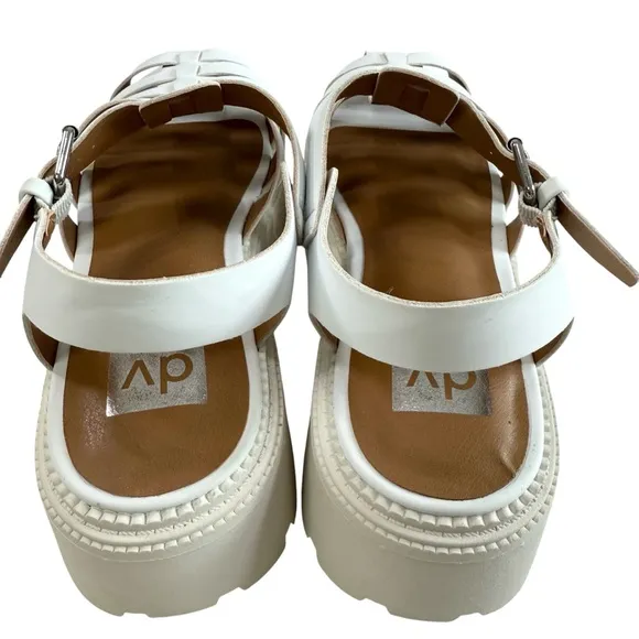 NWOB DV Dolce Vita Loera Caged Fisherman Lug Sole Platform Sandals Ivory Size 9