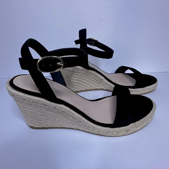 NWOB STUART WEITZMAN Teddi Wedge Sandals, Sz. 8.5