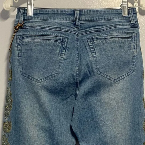 NWOT Cache Vintage Y2K Silver Embroidered Low Rise Jeans Size 6.