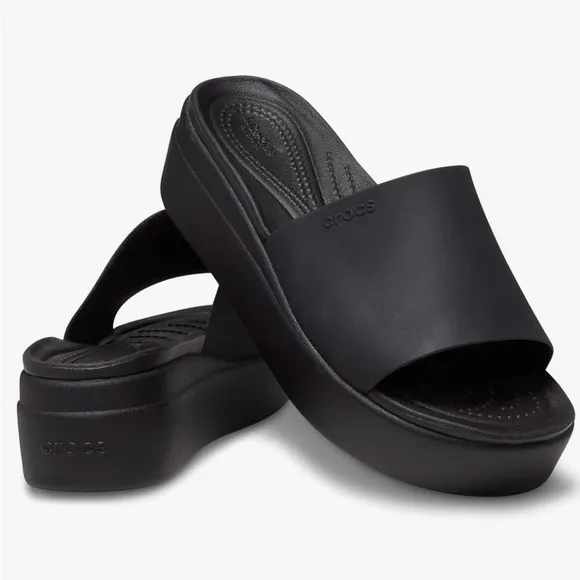 NWOT CROCS LiteRide Black Platform Sandals Size 10 W