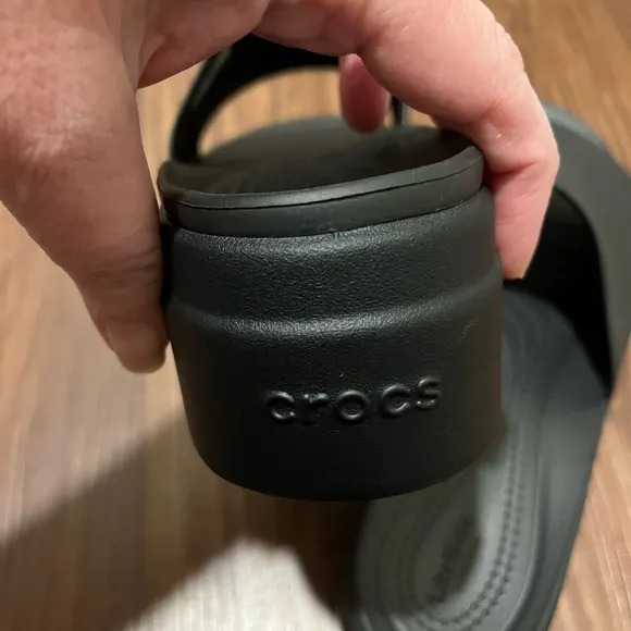 NWOT CROCS LiteRide Black Platform Sandals Size 10 W