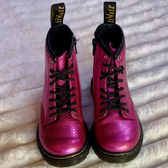NWOT Dr. Martens Toddler Girl 1460 Patent Lamper Combat Boots | Pink Reptile | 9