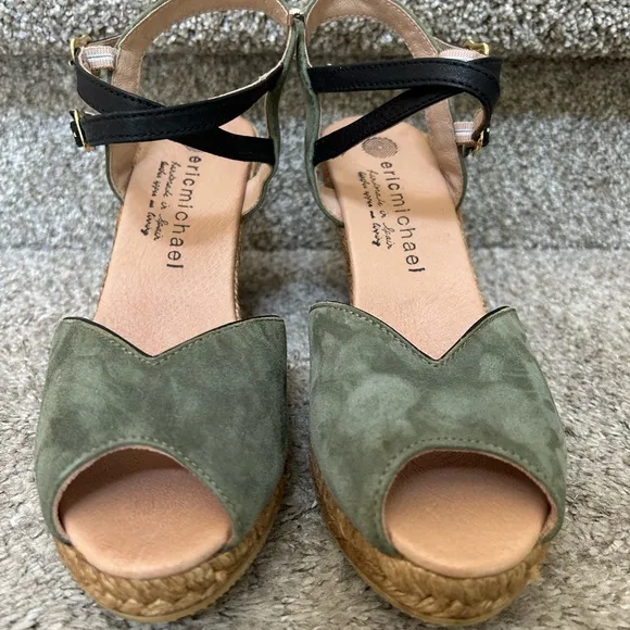 NWOT Eric Michael espadrille wedge. Olive green leather peep toe. Made in Spain.