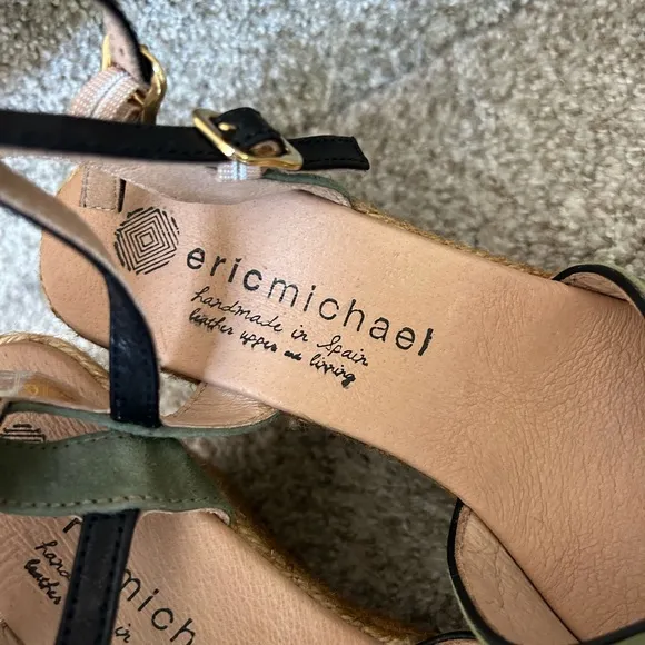 NWOT Eric Michael espadrille wedge. Olive green leather peep toe. Made in Spain.