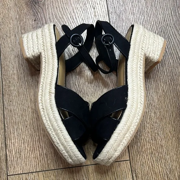 NWOT J. Crew Black Espadrille Platform Sandals Size 8