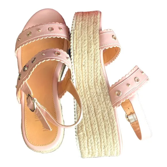 NWOT Love Moschino Wedge Espadrille Sandals Petal Punk Size 8