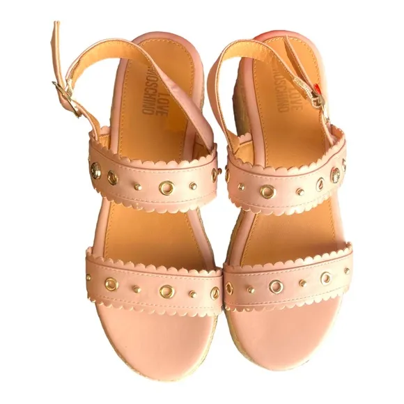 NWOT Love Moschino Wedge Espadrille Sandals Petal Punk Size 8