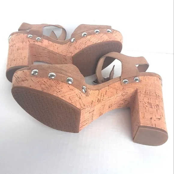 NWOT MICHAEL KORS Hayden Desert Platform Sandals