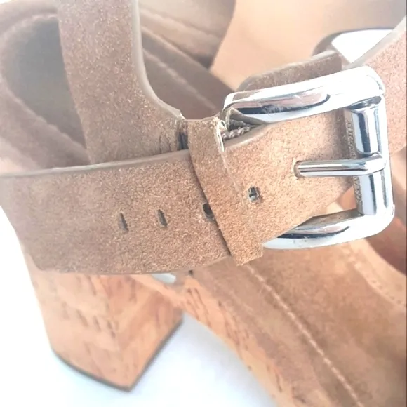 NWOT MICHAEL KORS Hayden Desert Platform Sandals