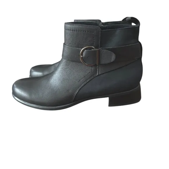 NWOT Munro Leather Chestnut Buckle Booties Black Combo – Sz 9N