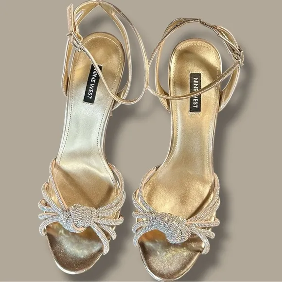 NWOT Nine West ‘Wowzz Platform Dress Sandals’ in “Bronze Crystal” Size 11